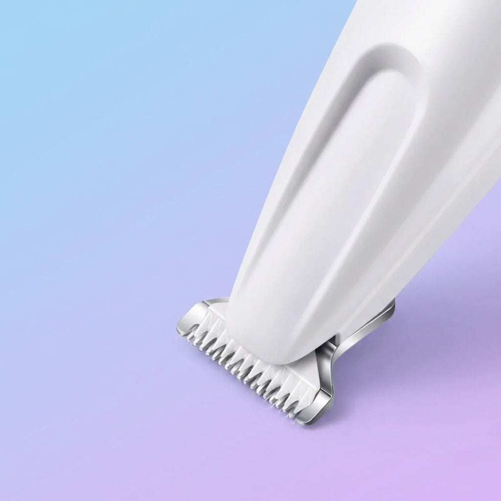 HairTrimPro 18mm precision blade close-up